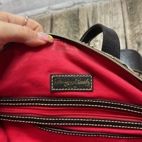 Dooney and Bourke Handbag EUC - Picture 8 of 9